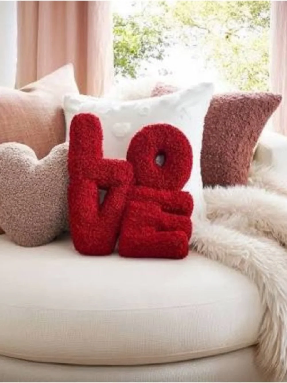 NWT Pottery Barn Cozy Teddy Faux Fur Love Shaped Pillow